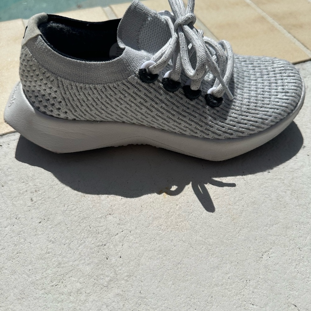 Women’s Allbird Tree Dasher Running Shoes - Picture 7 of 8
